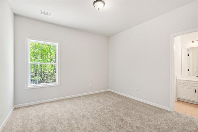 5559 Overview Drive, Flowery Branch, GA 30542