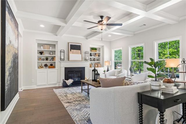 5559 Overview Drive, Flowery Branch, GA 30542