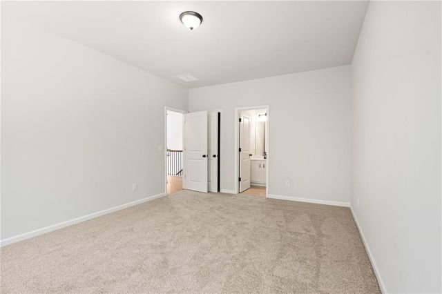 5559 Overview Drive, Flowery Branch, GA 30542