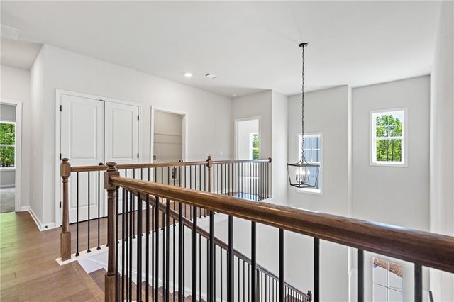 5559 Overview Drive, Flowery Branch, GA 30542