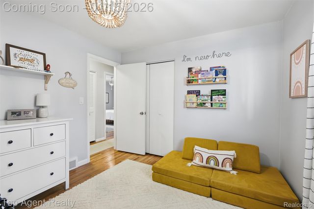 5267 Rostraver Court, Shelby Charter Township, MI 48316