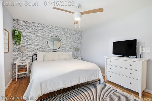 5267 Rostraver Court, Shelby Charter Township, MI 48316