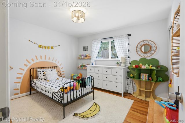 5267 Rostraver Court, Shelby Charter Township, MI 48316