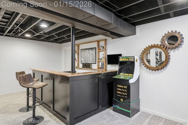 5267 Rostraver Court, Shelby Charter Township, MI 48316