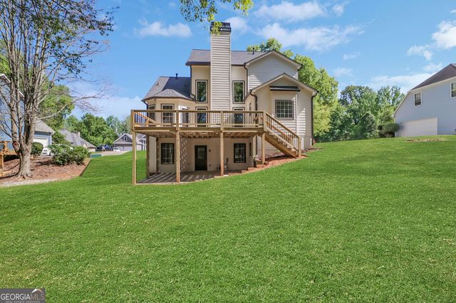 6259 Spring Lake Drive, Flowery Branch, GA 30542