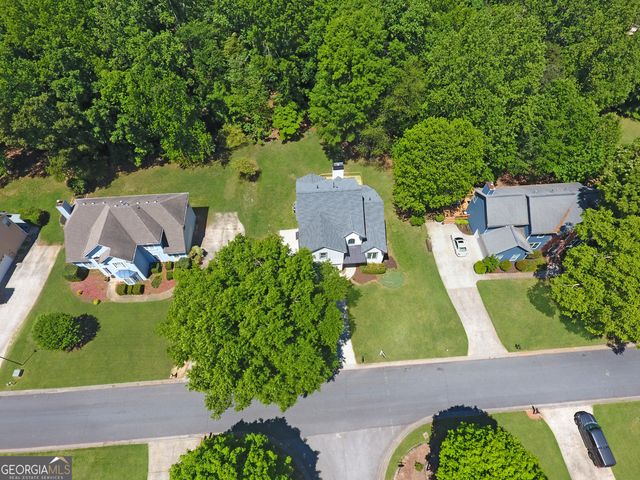 6259 Spring Lake Drive, Flowery Branch, GA 30542