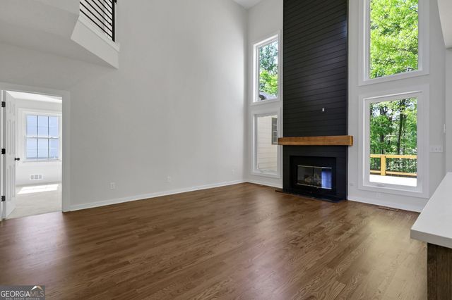 6259 Spring Lake Drive, Flowery Branch, GA 30542