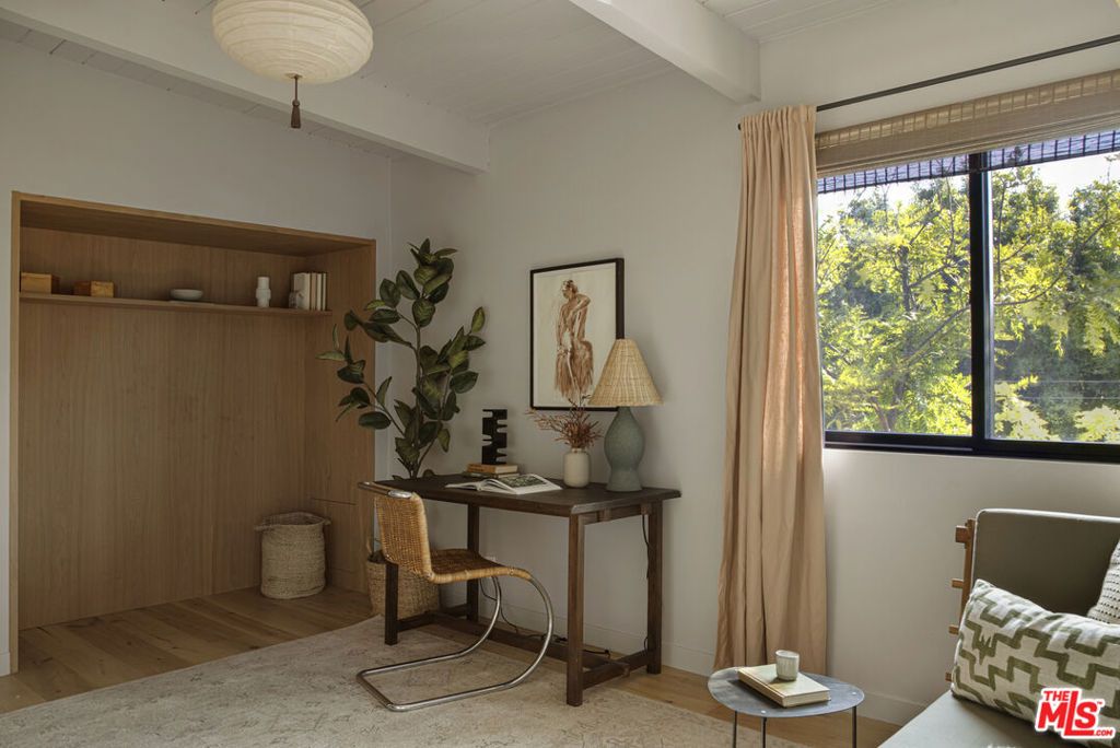Image 19 of property listing at 459 Dustin Drive, Los Angeles, CA 90065