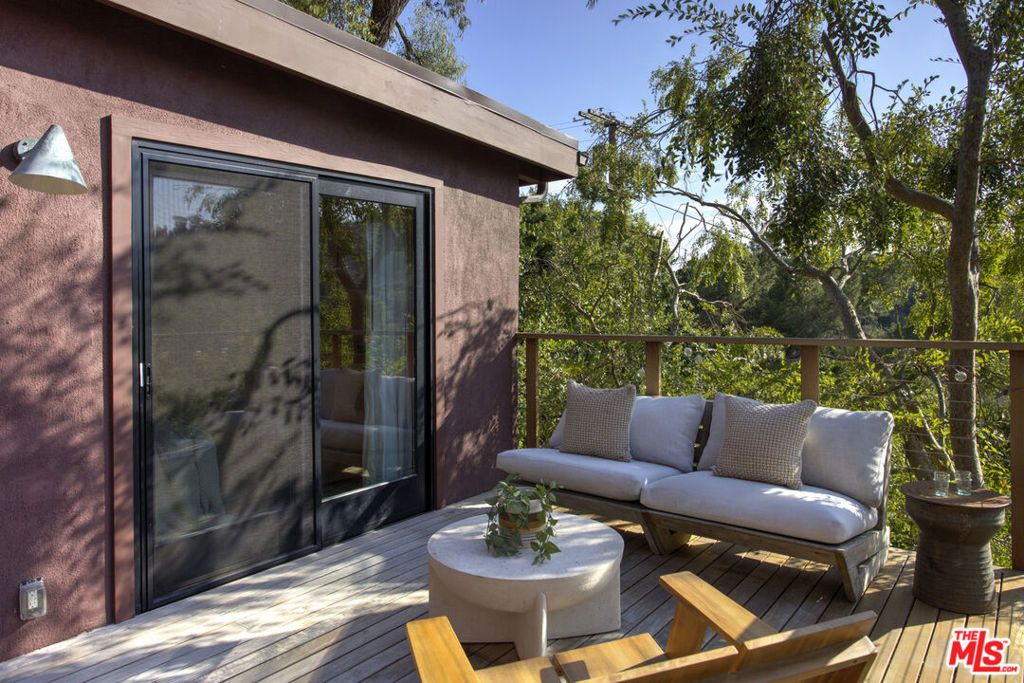 Image 31 of property listing at 459 Dustin Drive, Los Angeles, CA 90065