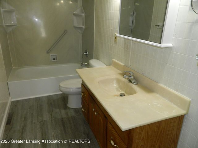 2936 Jolly Road, Okemos, MI 48864