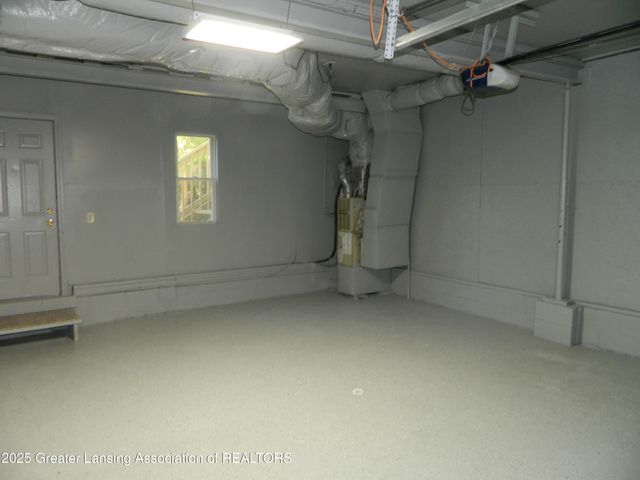 2936 Jolly Road, Okemos, MI 48864