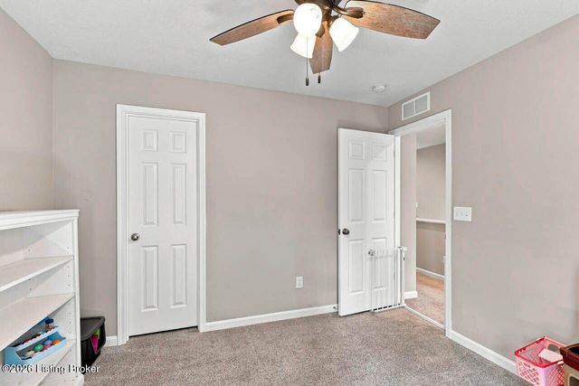 203 Blue Ridge Cir, Mt Washington, KY 40047