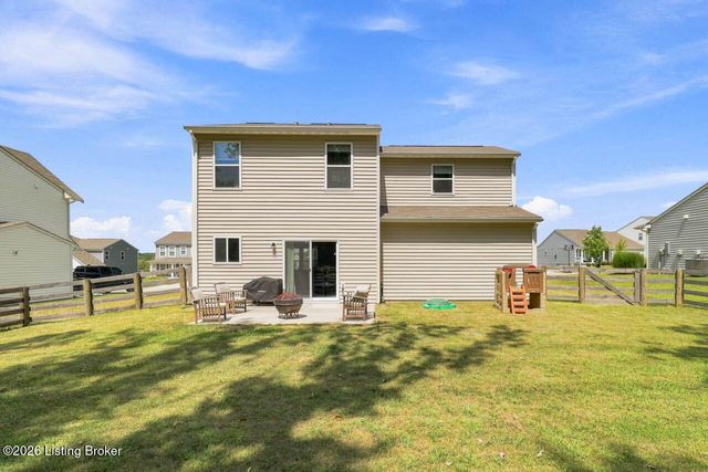 203 Blue Ridge Cir, Mt Washington, KY 40047