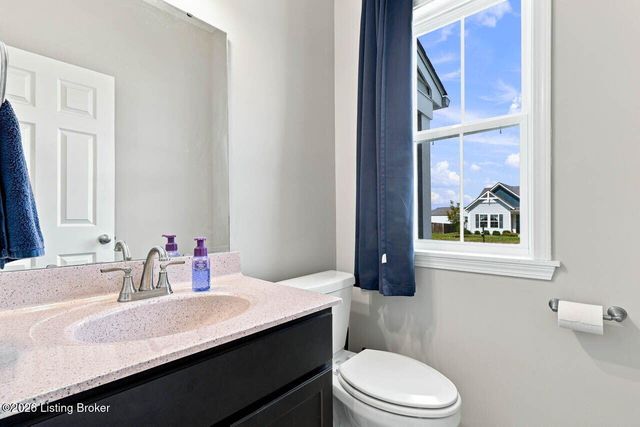 203 Blue Ridge Cir, Mt Washington, KY 40047
