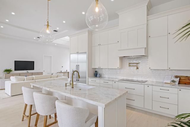 533 Driftwood Road, North Palm Beach, FL 33408