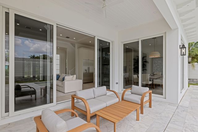 533 Driftwood Road, North Palm Beach, FL 33408