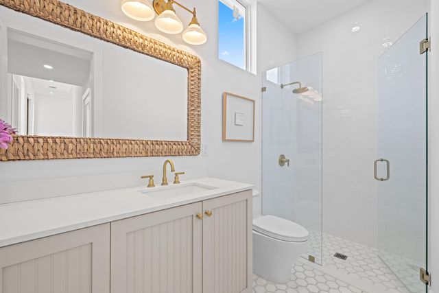 533 Driftwood Road, North Palm Beach, FL 33408