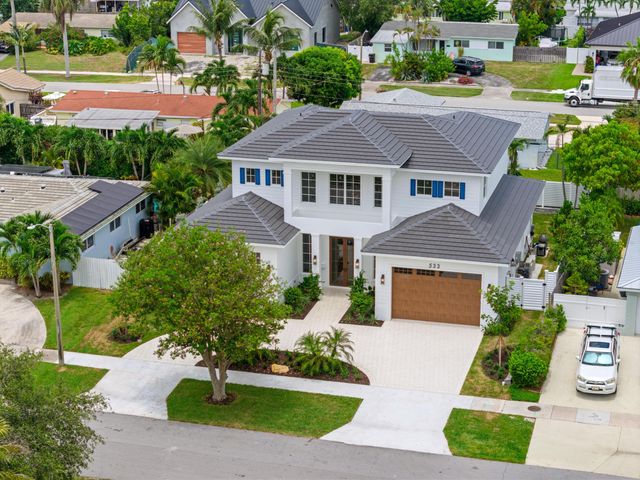 533 Driftwood Road, North Palm Beach, FL 33408