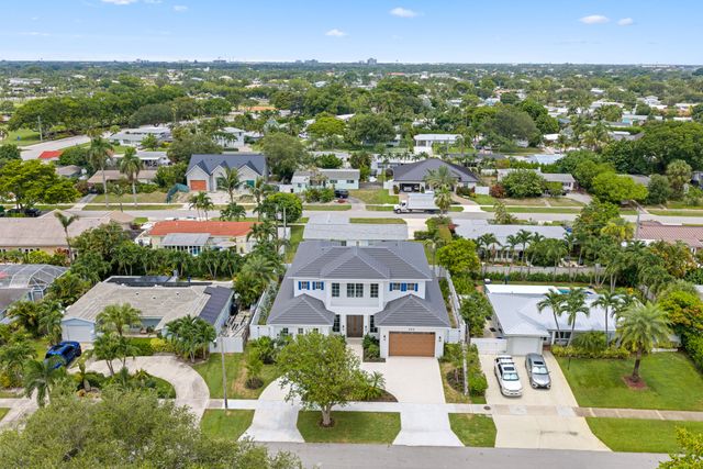 533 Driftwood Road, North Palm Beach, FL 33408