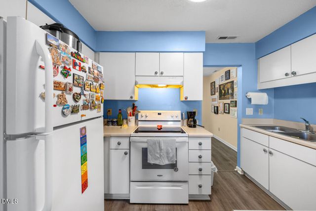 250 S Estes Drive Apt 61, Chapel Hill, NC 27514