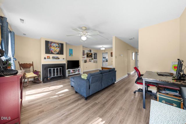 250 S Estes Drive Apt 61, Chapel Hill, NC 27514