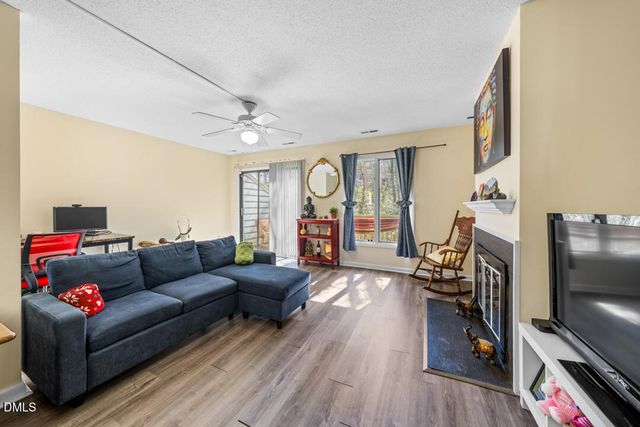 250 S Estes Drive Apt 61, Chapel Hill, NC 27514