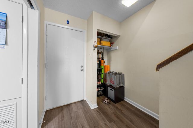 250 S Estes Drive Apt 61, Chapel Hill, NC 27514