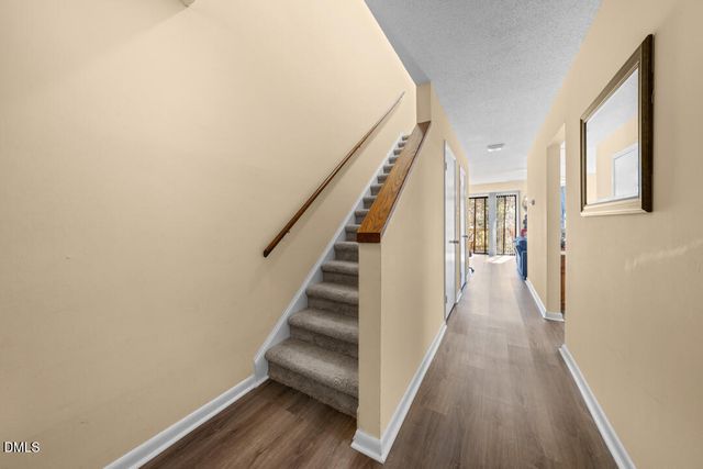 250 S Estes Drive Apt 61, Chapel Hill, NC 27514