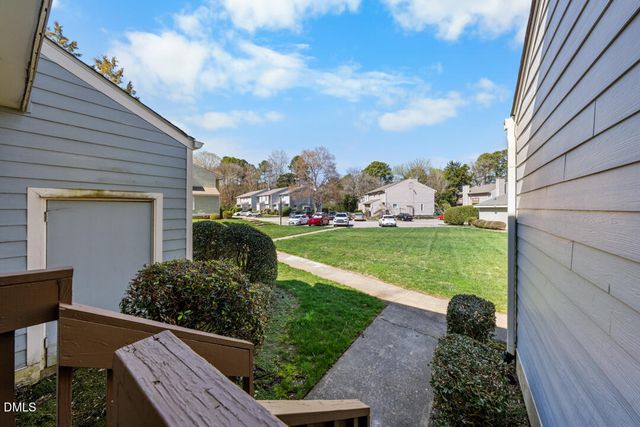 250 S Estes Drive Apt 61, Chapel Hill, NC 27514