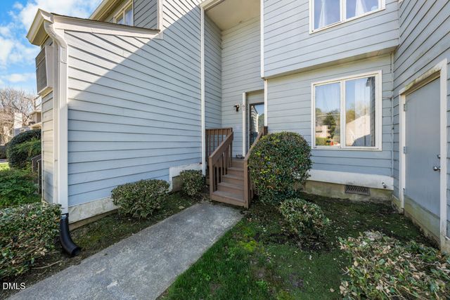 250 S Estes Drive Apt 61, Chapel Hill, NC 27514