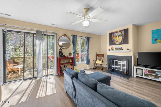 250 S Estes Drive Apt 61, Chapel Hill, NC 27514