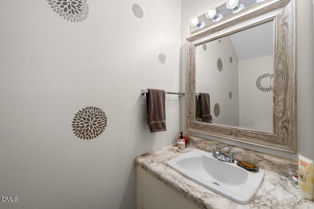 250 S Estes Drive Apt 61, Chapel Hill, NC 27514