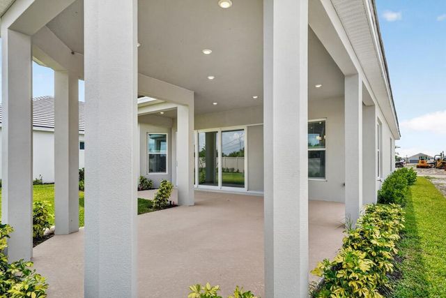13529 SW Mazzano Street, Port St. Lucie, FL 34987