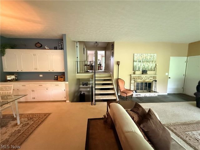 171 Granger Road 115, Medina, OH 44256