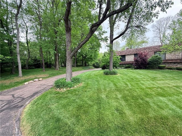171 Granger Road 115, Medina, OH 44256