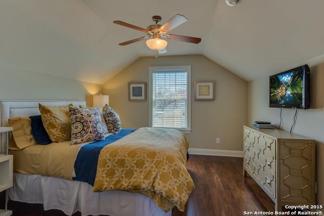 158 Katherine Ct C, San Antonio, TX 78209