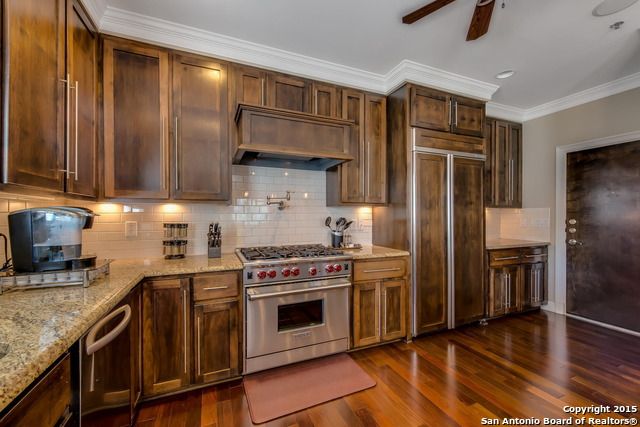 158 Katherine Ct C, San Antonio, TX 78209