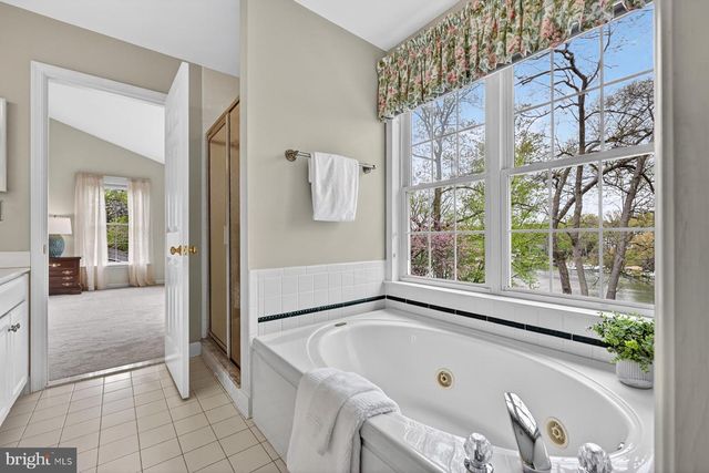 928 WATERVIEW DR, Crownsville, MD 21032