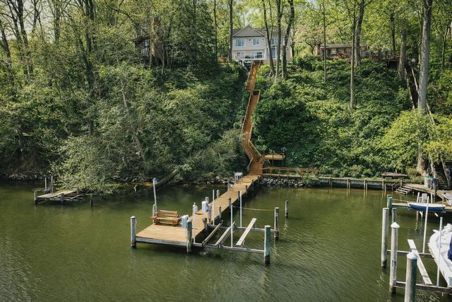 928 WATERVIEW DR, Crownsville, MD 21032