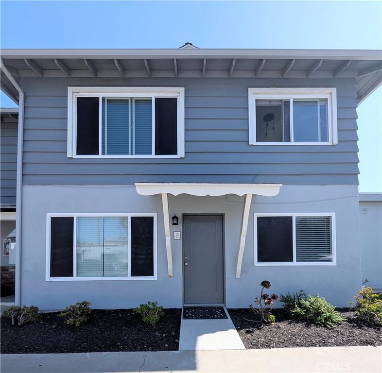 402 13th Street B, Huntington Beach, CA 92648