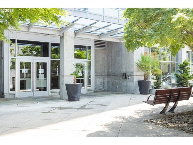 1926 W BURNSIDE St 1404, Portland, OR 97209