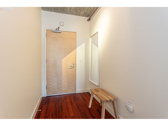 1926 W BURNSIDE St 1404, Portland, OR 97209