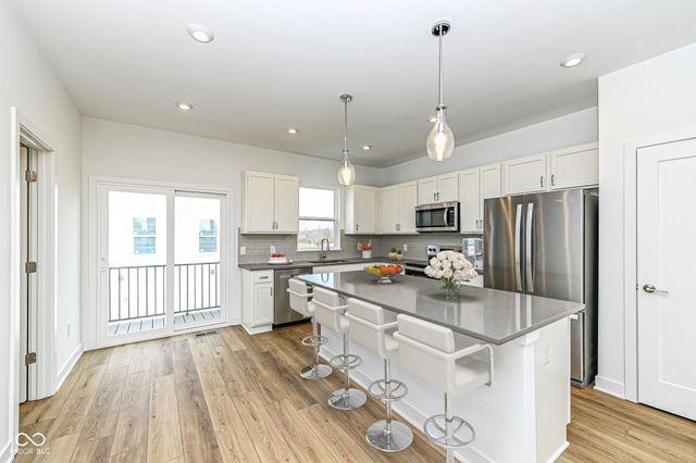 2416 Winthrop Avenue, Indianapolis, IN 46205