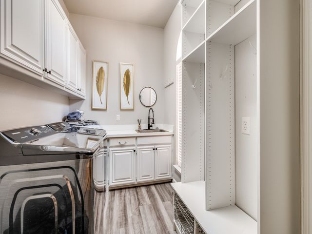 3001 Forestwood Drive, Arlington, TX 76006