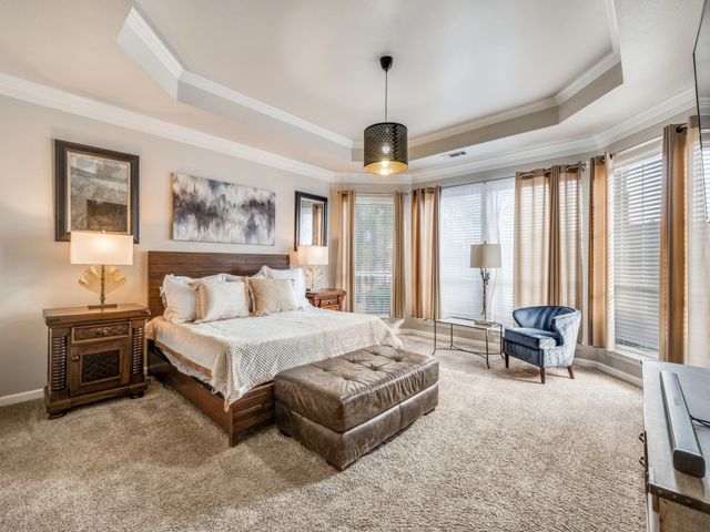 3001 Forestwood Drive, Arlington, TX 76006