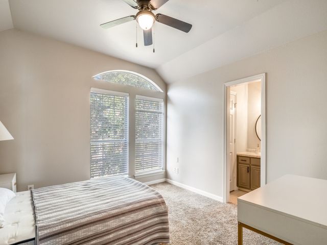 3001 Forestwood Drive, Arlington, TX 76006