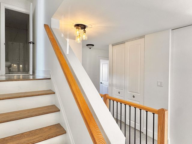 16465 Terry Lane, Oak Forest, IL 60452