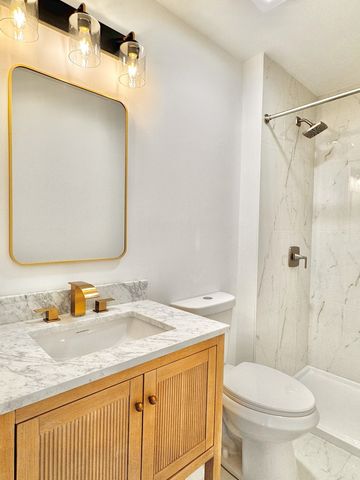 16465 Terry Lane, Oak Forest, IL 60452