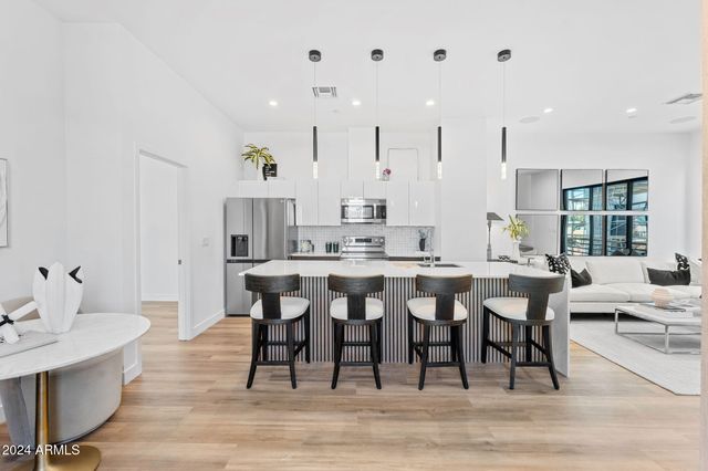 4220 N 32ND Street 4, Phoenix, AZ 85018