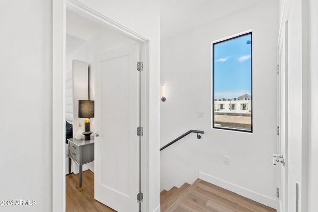 4220 N 32ND Street 4, Phoenix, AZ 85018